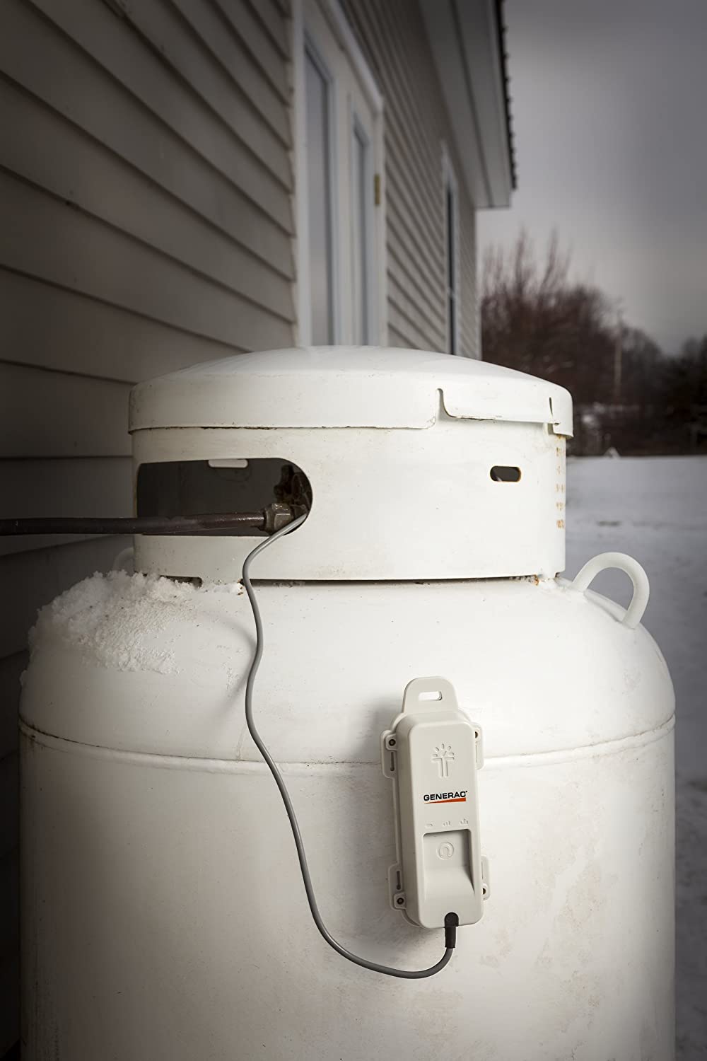 Generac WiFi Propane Tank Fuel Level Monitor - Real-Time Alerts, 2-Year Warranty, Compatible with RD3 Gauges